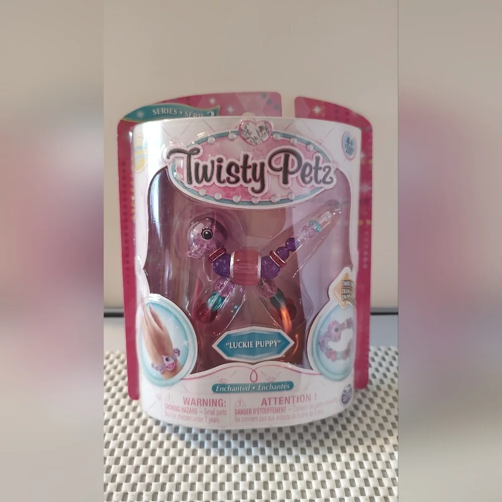 Twisty Petz Series 2 Bracelet Luckie Puppy Enchanted Spin Master Authentic NWT